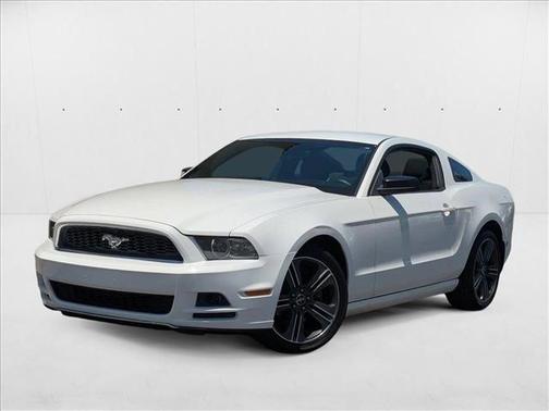 2013 Ford Mustang V6