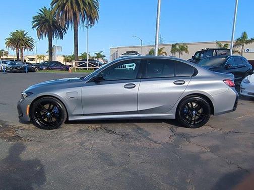 2023 BMW 330e 330e