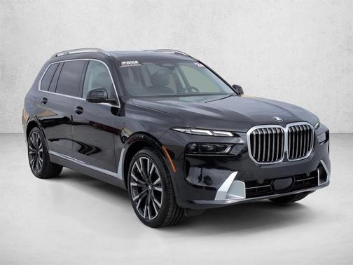 Black Sapphire Metallic 2024 BMW X7 xDrive40i