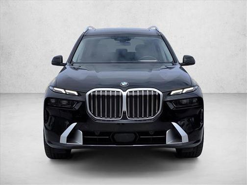 Black Sapphire Metallic 2024 BMW X7 xDrive40i