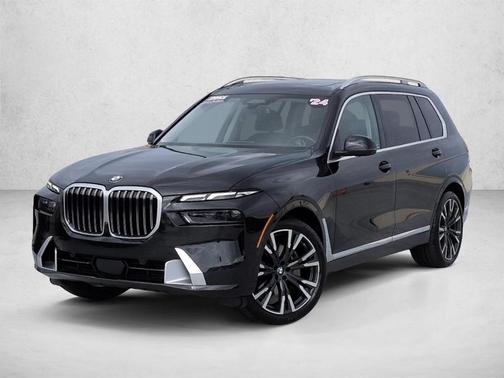 Black Sapphire Metallic 2024 BMW X7 xDrive40i