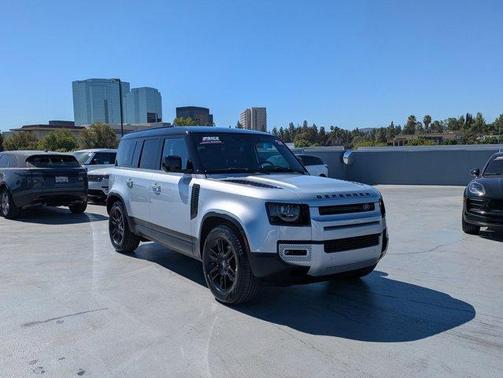 2024 Land Rover Defender P300