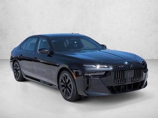 Black Sapphire Metallic 2026 BMW i7 EDrive50