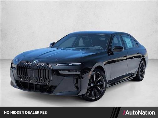 Black Sapphire Metallic 2026 BMW i7 EDrive50