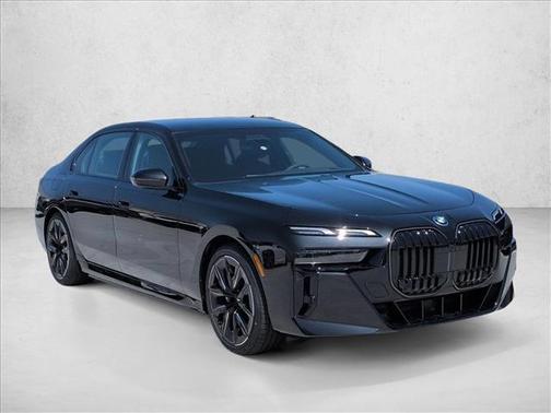 Black Sapphire Metallic 2026 BMW i7 EDrive50