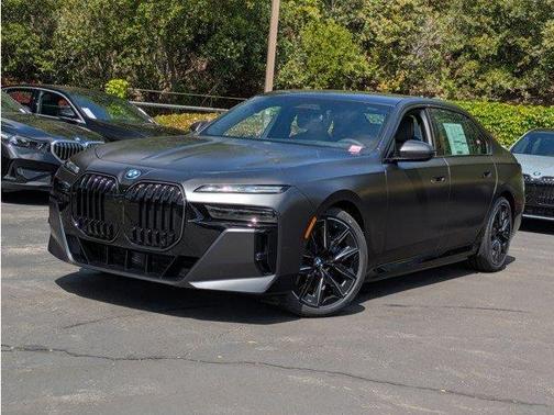 2025 BMW i7 xDrive60