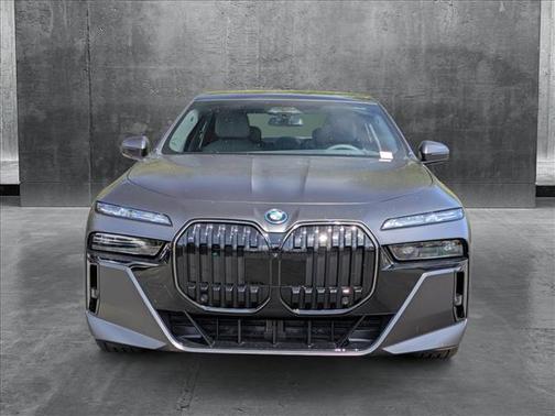 2025 BMW i7 xDrive60