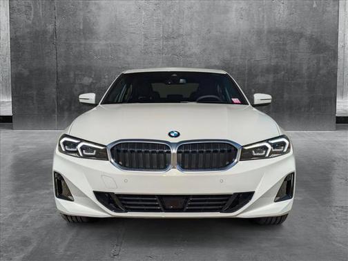 2025 BMW 330 i