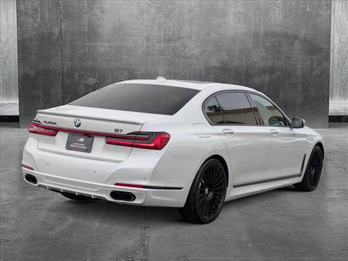 2022 BMW ALPINA B7 xDrive
