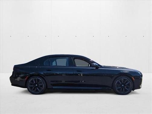 2025 BMW i7 eDrive50