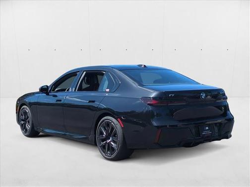 2025 BMW i7 eDrive50