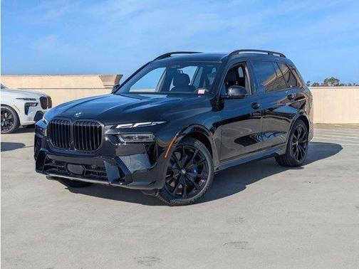 Black Sapphire Metallic 2026 BMW X7 xDrive40i
