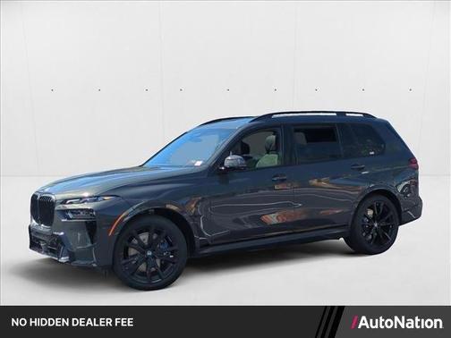Gray Metallic 2026 BMW X7 xDrive40i