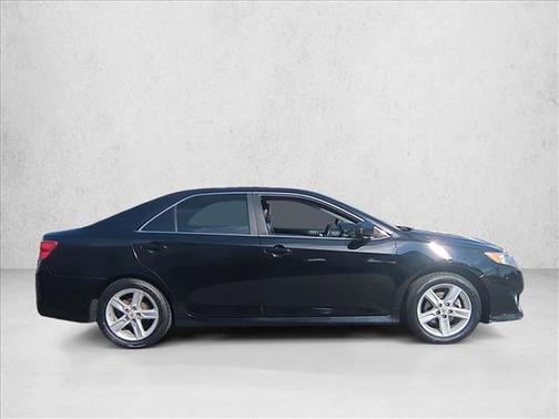 2014 Toyota Camry Hybrid SE Limited Edition