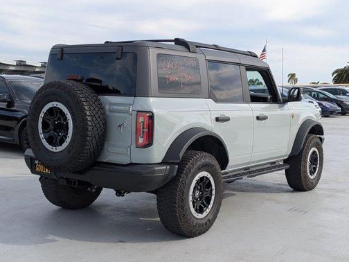 Cactus Green / Gray 2023 Ford Bronco Badlands