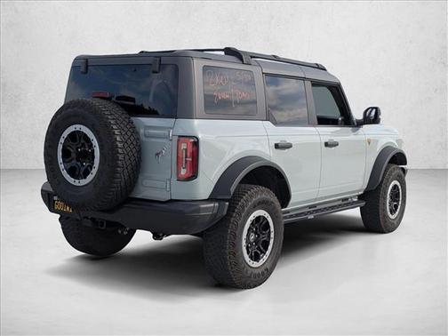 Cactus Green / Gray 2023 Ford Bronco Badlands