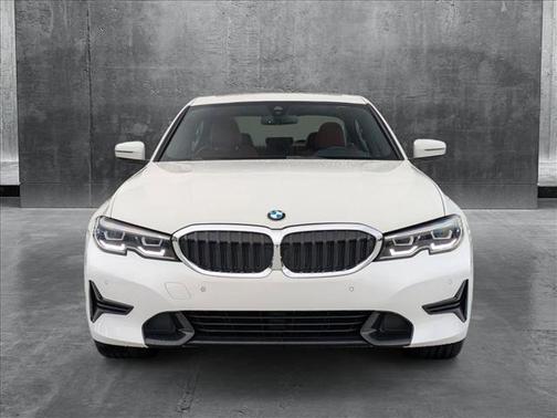 2022 BMW 330 i