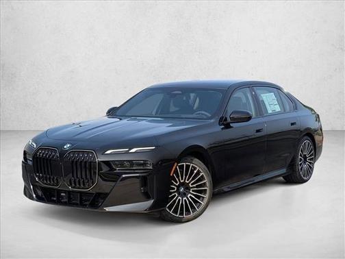 Black Sapphire Metallic 2026 BMW 740 i
