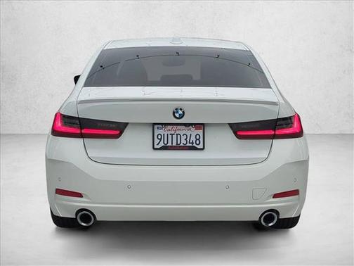 2023 BMW 330 i