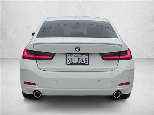 2023 BMW 330 i