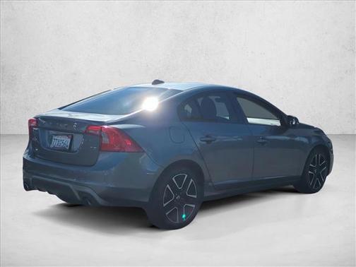 2017 Volvo S60 T5 Dynamic