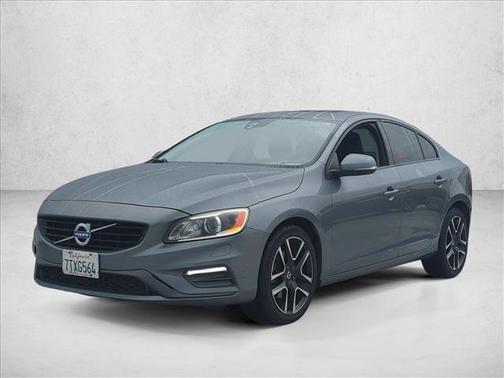2017 Volvo S60 T5 Dynamic