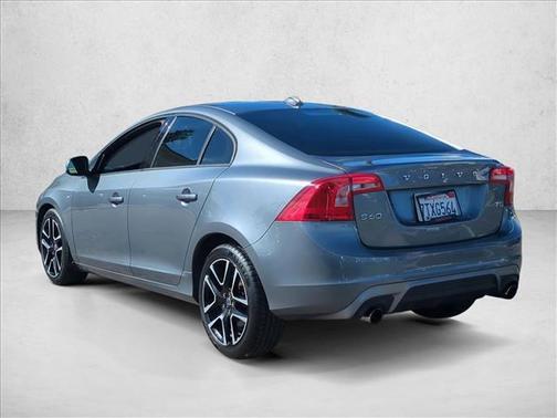 2017 Volvo S60 T5 Dynamic