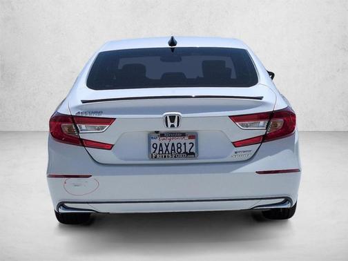 Platinum White Pearl 2022 Honda Accord Hybrid Sport