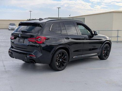 2023 BMW X3 M40i