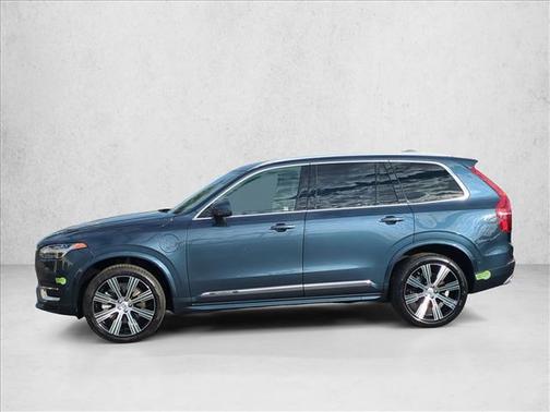 2021 Volvo XC90 Recharge Plug-In Hybrid T8 Inscription 7 Passenger