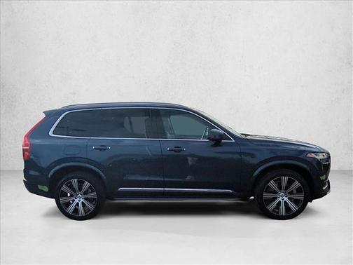 2021 Volvo XC90 Recharge Plug-In Hybrid T8 Inscription 7 Passenger