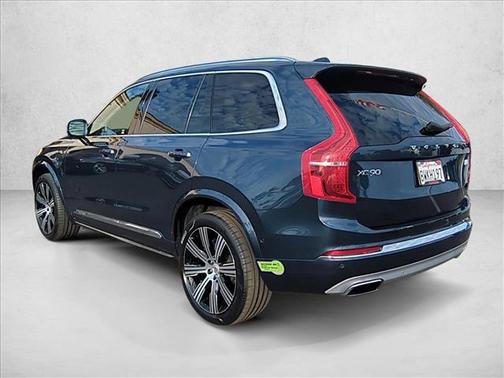 2021 Volvo XC90 Recharge Plug-In Hybrid T8 Inscription 7 Passenger