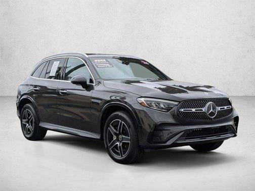 Graphite Gray Metallic 2026 Mercedes-Benz GLC 350e Base 4MATIC