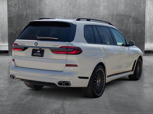 2025 BMW ALPINA XB7 Base