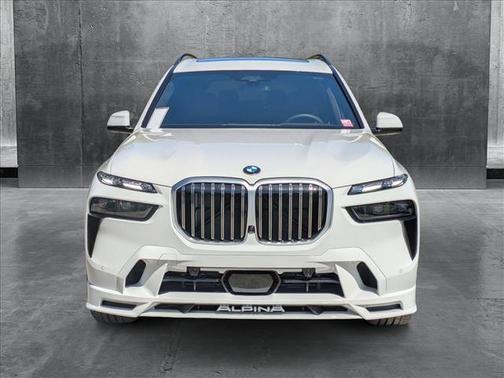 2025 BMW ALPINA XB7 Base