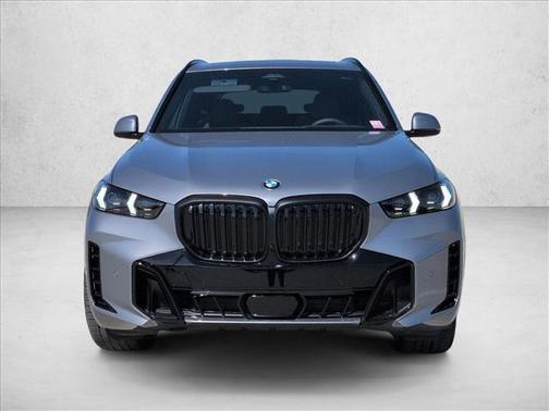 Gray Metallic 2026 BMW X5 xDrive40i