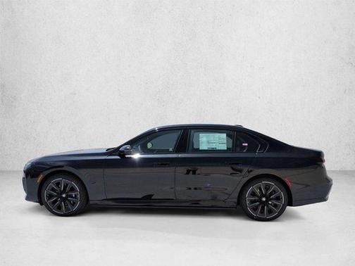 Black Sapphire Metallic 2026 BMW i7 XDrive60