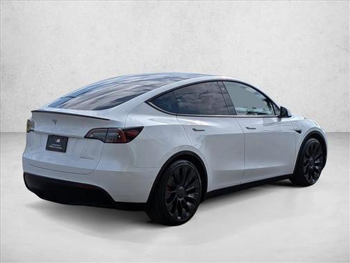 Pearl White Multi 2022 Tesla Model Y Performance