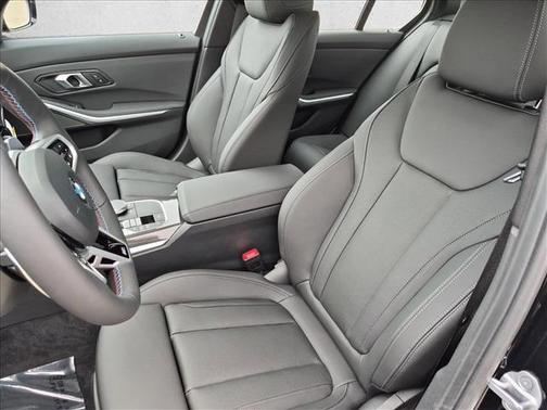 Black Sapphire Metallic 2026 BMW M340 i