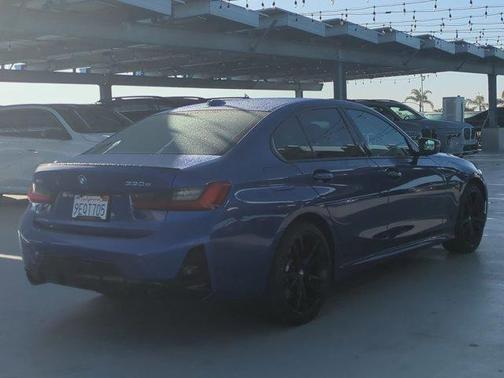 2023 BMW 330e xDrive