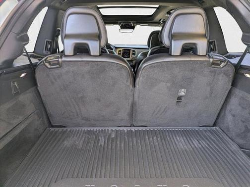 2020 Volvo XC90 T6 Momentum 6 Passenger