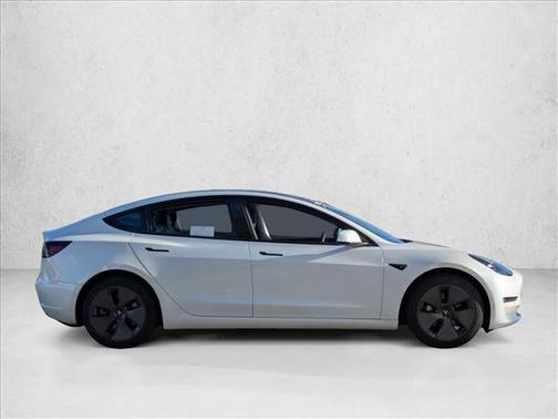 2022 Tesla Model 3 Base