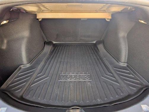 2022 Tesla Model 3 Base