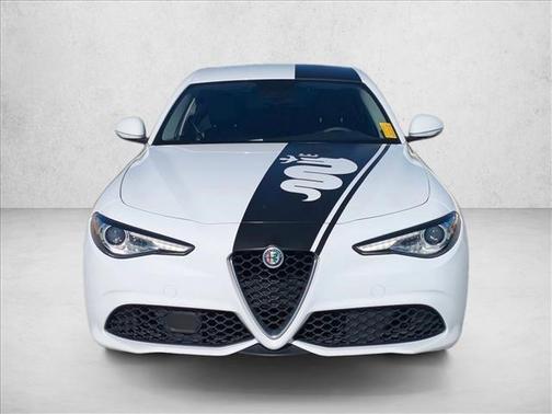 2017 Alfa Romeo Giulia Base