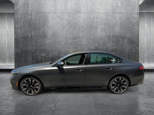 2026 BMW i5 eDrive40