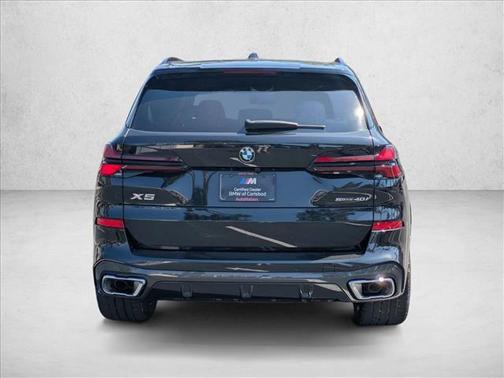 Black Sapphire Metallic 2026 BMW X5 sDrive40i