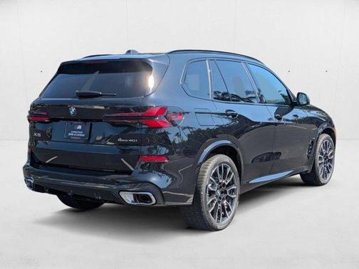 Black Sapphire Metallic 2026 BMW X5 sDrive40i