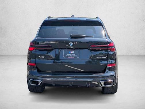 Black Sapphire Metallic 2026 BMW X5 sDrive40i