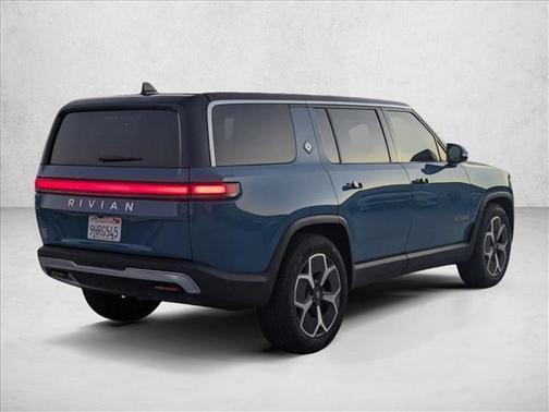 2023 Rivian R1S Adventure Quad Motor Large Pack