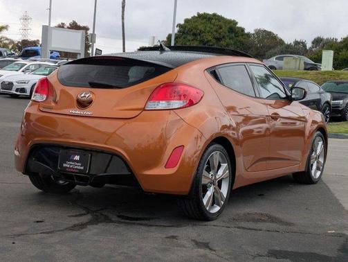 2016 Hyundai Veloster Base